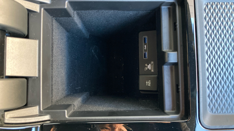 Land Rover Range Rover Evoque 2.0 P250 R-Dynamic HSE 5dr Auto Petrol Hatchback